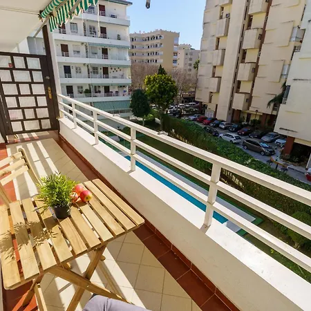 Playa With Pool &100m From Sea - Happy Марбелья